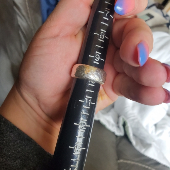 John Hardy Sterling Hammered Ring - Picture 7 of 8